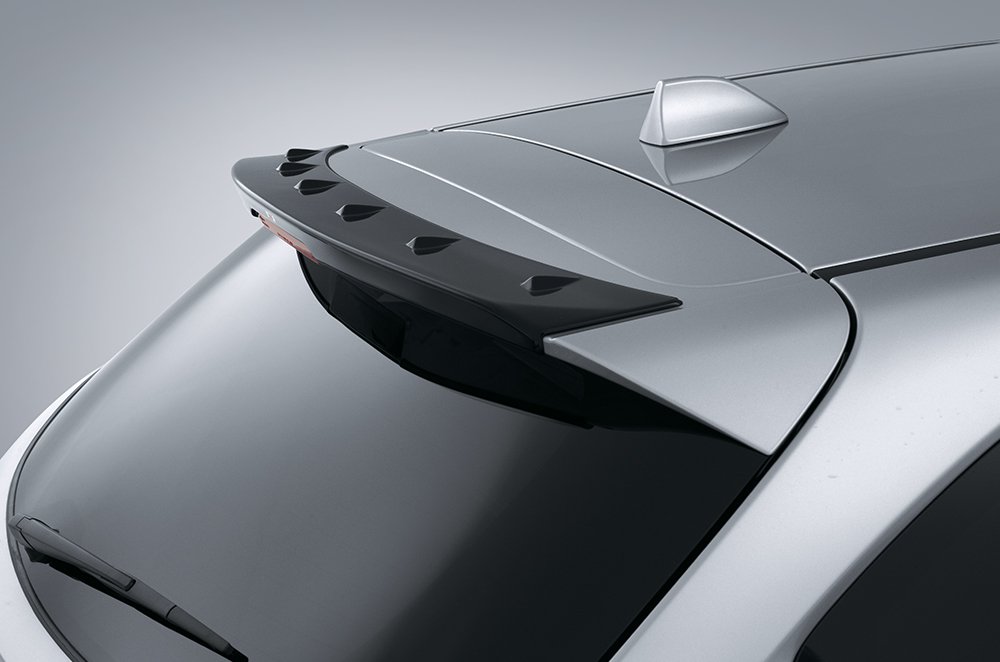 Roof End Spoiler (cannot be fitted with accessory roof spoiler)